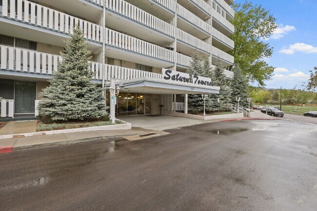 900 Saturn Dr in Colorado Springs, CO - Building Photo - Building Photo