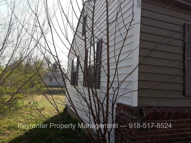 636 E 49th Pl N in Tulsa, OK - Building Photo - Building Photo