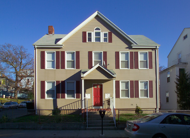 187 Rock St in Fall River, MA - Building Photo - Building Photo