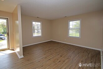 1041 Oriole Ln in Harrisonburg, VA - Building Photo - Building Photo