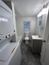 18 Parmenter Ave in Troy, NY - Building Photo - Building Photo