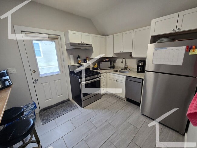 property at 4b Pearl St