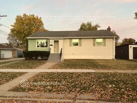 3615 Cleveland Ave in Brookfield, IL - Building Photo