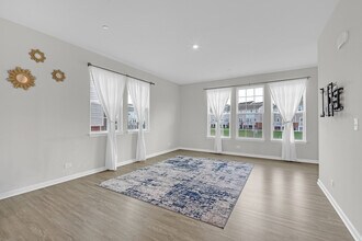 780 Weller Dr in Des Plaines, IL - Building Photo - Building Photo