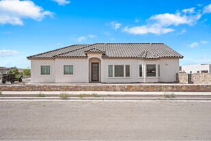 629 Paseo Modesto Dr in Horizon City, TX - Building Photo