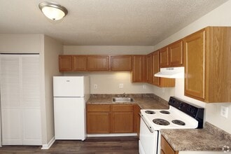 El Dorado Apartments in Indianapolis, IN - Foto de edificio - Building Photo