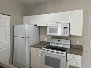 852 Grand Regency Pointe, Unit 200 in Altamonte Springs, FL - Building Photo - Building Photo