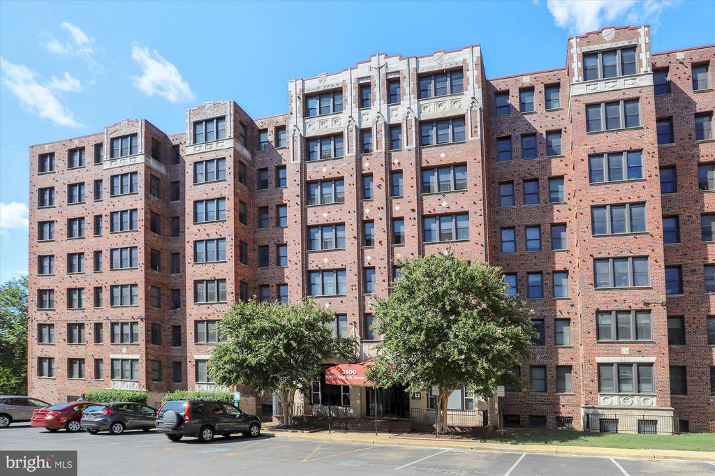 3900 14th St NW in Washington, DC - Building Photo