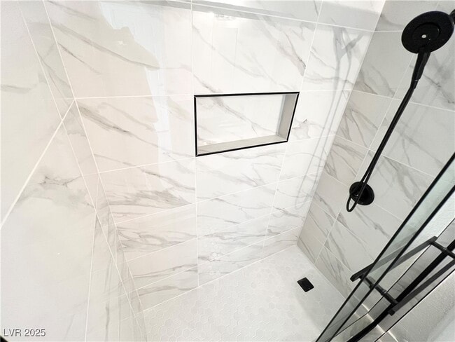 property at 5161 River Glen Dr