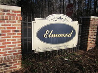 Elmwood Apartments photo'