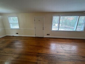 4534 Oakwood Dr in Columbia, SC - Building Photo - Building Photo