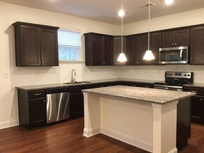 3021 Greenmont Cir in Belmont, NC - Building Photo - Building Photo