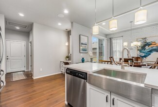 459 Zeppelin Wy in Fort Collins, CO - Foto de edificio - Building Photo