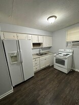 1625 W 26th St, Unit 4 in Jacksonville, FL - Building Photo
