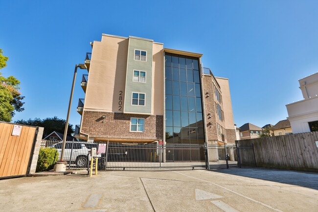 property at 2802 Morrison St