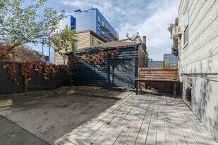 337 Summit Ave in Jersey City, NJ - Building Photo