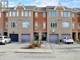 7 Pidgeon St in Toronto, ON - Building Photo