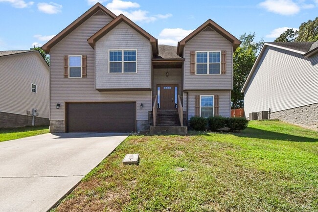 430 Leslie Wood Dr
