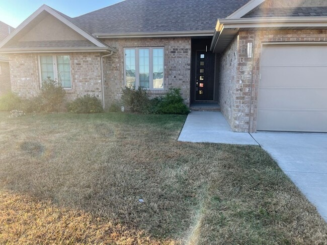 3546 W Cherokee St in Springfield, MO - Building Photo - Building Photo