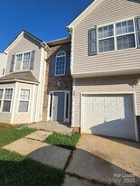 4021 Fifendrum Ln in Charlotte, NC - Building Photo