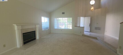 232 Chatham Terrace in Danville, CA - Building Photo - Building Photo