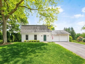 1627 Keats Ct in Columbus, OH - Building Photo - Building Photo