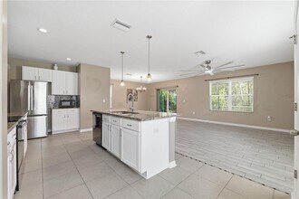13755 Covey Run Pl in Spring Hill, FL - Building Photo - Building Photo