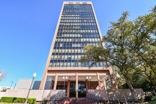 5150 Hidalgo St in Houston, TX - Building Photo