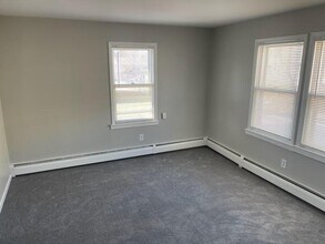 1233 Eggert Rd in Eggertsville, NY - Building Photo - Building Photo