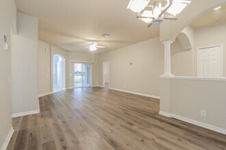 1635 Regal Mist Loop in Trinity, FL - Building Photo - Building Photo
