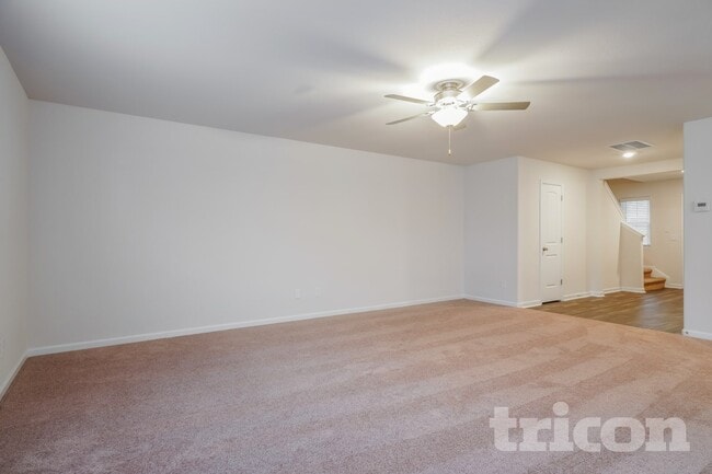 6015 Mason Tucker Dr in Inman, SC - Building Photo - Building Photo