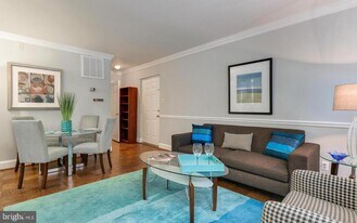 1201 O St NW in Washington, DC - Building Photo