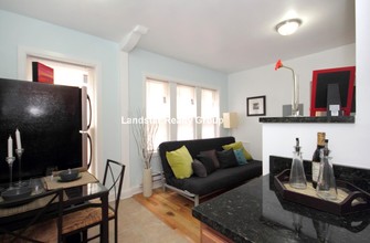 1332 W Hood Ave-Unit -305 in Chicago, IL - Building Photo - Building Photo