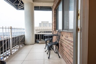 355 S Broadway in Lexington, KY - Building Photo - Building Photo