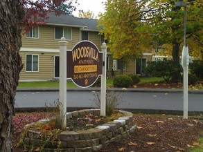 Woodsvilla Apartments in Elma, WA - Building Photo - Building Photo