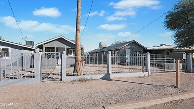307 N D St in Eloy, AZ - Building Photo - Building Photo