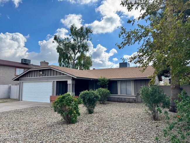 4441 W Lewis Ave in Phoenix, AZ - Building Photo - Building Photo