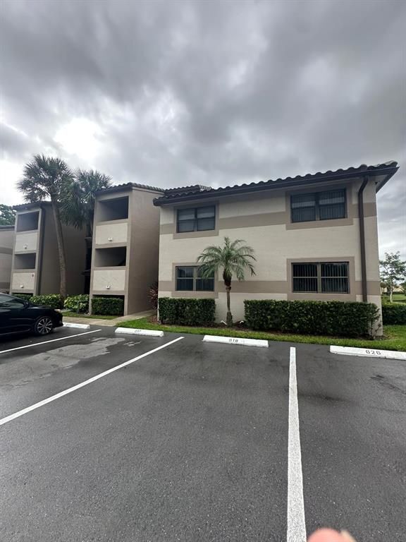 9777 Nob Hill Ct in Sunrise, FL - Foto de edificio - Building Photo