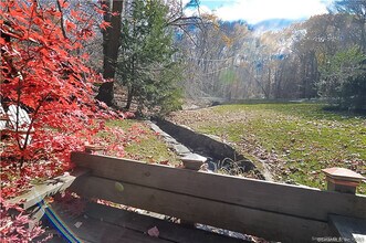 185 Catering Rd in Wolcott, CT - Building Photo - Building Photo