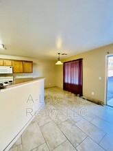 656 W Ash Ridge Dr in Green Valley, AZ - Building Photo - Building Photo