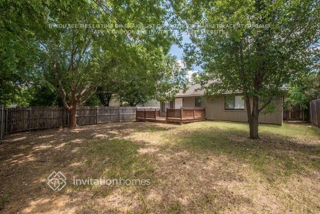 831 Wyndham Pl in Arlington, TX - Building Photo - Building Photo