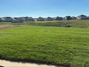 813 Anise Ln in Bowling Green, KY - Building Photo - Building Photo