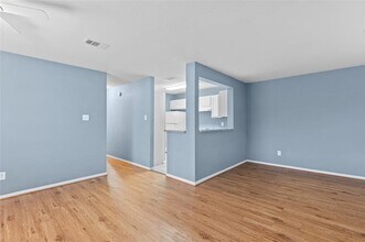 13906 Buckingham Dr-Unit -A in Tomball, TX - Building Photo - Building Photo