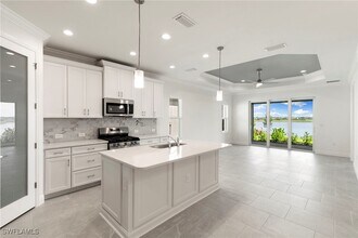4544 Centaurus Cir in Naples, FL - Building Photo - Building Photo