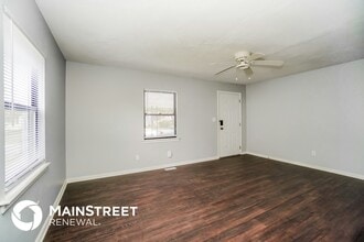 3307 Eisenhower Rd in Columbus, OH - Building Photo - Building Photo