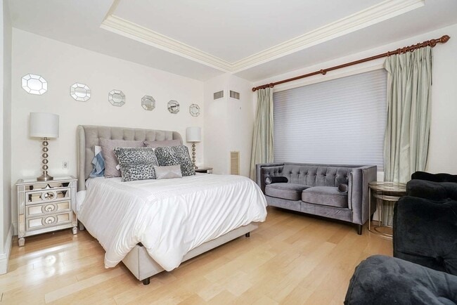 property at 1 Huntington Ave