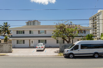 2204 Date St in Honolulu, HI - Building Photo - Building Photo