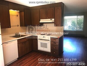 4644 N Pearl St in Tacoma, WA - Building Photo - Building Photo