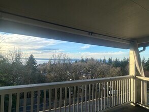 28430 16th Ave S in Federal Way, WA - Building Photo - Building Photo