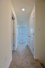 237 Holstein Dr in Hanover, PA - Building Photo - Building Photo